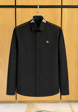 BURBERR-Y IMPORTED STORE ARTICLE SHIRT 