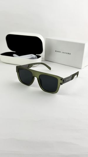 MARC JACOBS green 1004