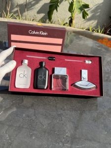 CALVIN_KLEIN_GIFT_SET_4_PACKAGING