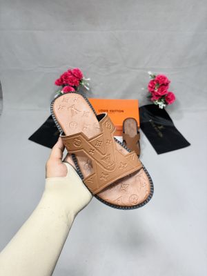 _LOUIS_VUITTON_OASIS_MULE_BROWN