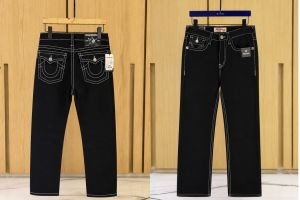 TRUE RELIGION IMPORTED STORE ARTICLE JEANS 