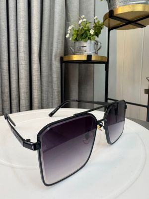 Loui_s Vuitio_n 3140 Violet shade