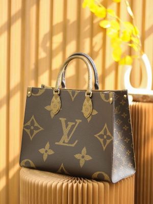 Louis_Vuitton_LV_On_The_Go_Monogram_and_Monogram_Reverse_Leathe_Tote_Bag_With_Dust_Bag_(Brown-1162)