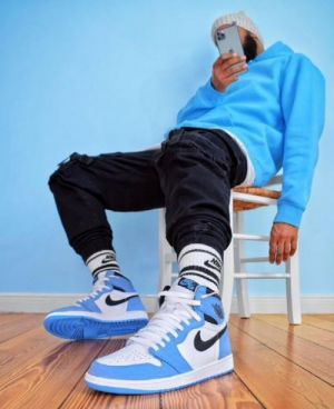 Air Jordan 1 Retro High University Blue SEUDE Leather Top UA Batch With Original Box Extra Laces SALE 