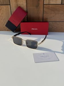 Prada_58040_gold_black