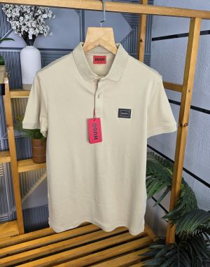 Hug o Collar T Shirt Cream M352-CR