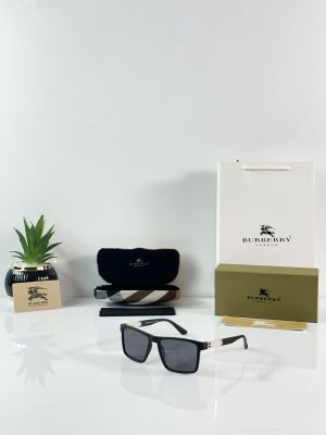 Burberry_8233_Mate_Black