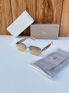 Dior_15084_gold_candy