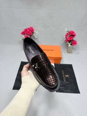 _LOUIS_VUITTON_BLACK-GOLD_LOGO_BROWN_LF163