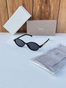 Dior_5630_black