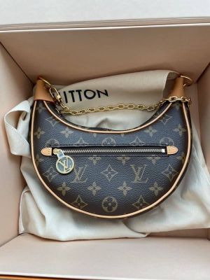 loui_s Vuitton loop sling bag with double box 25