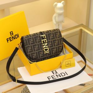 Fendi_FF_jacquard_motif_baguette_shoulder_bag_with_Box_carrybag_6332