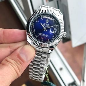 Role_x Oyster Perpetual Just Date Premium