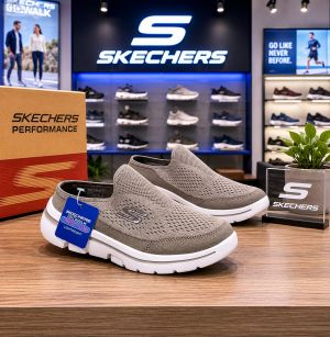 Ske.chers GO WALK 7 Men Walking Shoes 