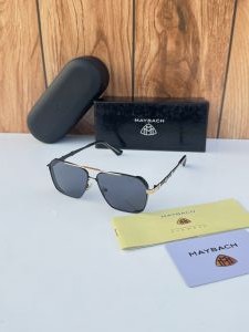 Maybach_236_gold_black