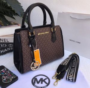 Michael_kors satchel marilyn With box 320