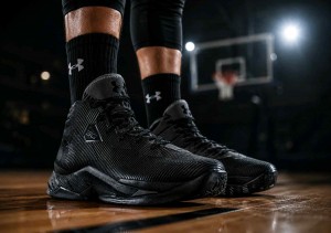 Underr Armour Curry 2.5 Triple Black