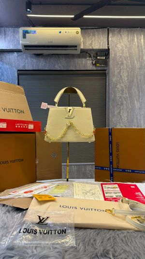 Louis_Vuitton_Artycapucines_Nicholas_Hlobo_premium_packaging_6271