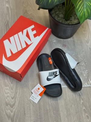 Nik e Victori One Flip Flops