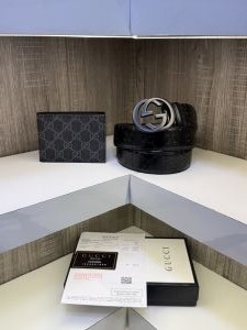 Gucc i Belt and Wallet Combo ( With Og box Bill Card )
