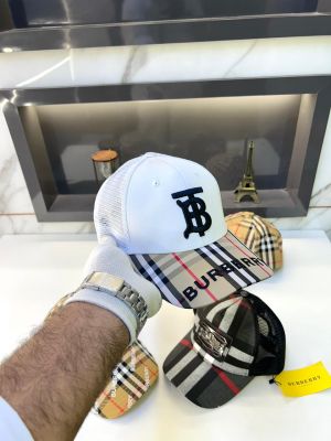 Burberr y White Embroidery Logo Premium Cap F3489-A8
