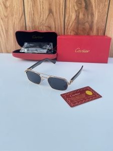 Cartier_705_gold_black
