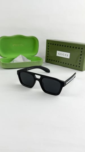 Gucc_i black 4951