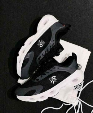 On Running Cloudsolo X Loewe White Black