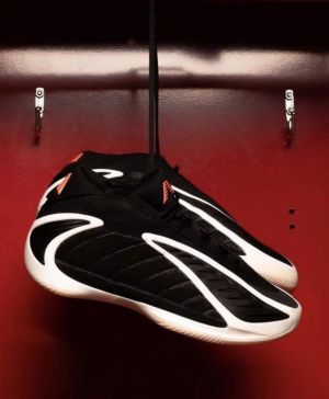Anthony Adida_ss Edwards 2 Core Black Zero Metallic Red