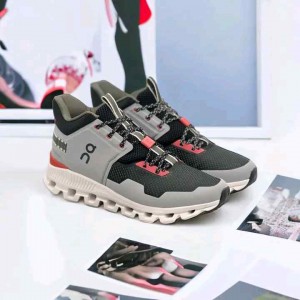 ON CLOUD HI EDGE Black grey