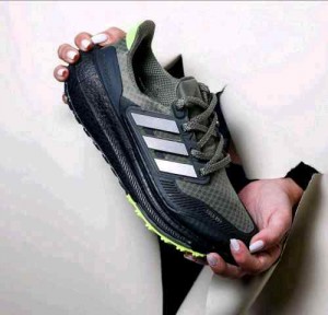 Adidass Ultra Boost Cold Rdy Olive Green