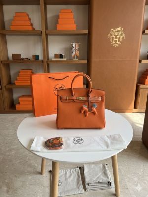Hermes_birken_35cmcalf_leather_handbag_with_horsecharm_lockkey_evelope_dustbag_carrybag_etc_579