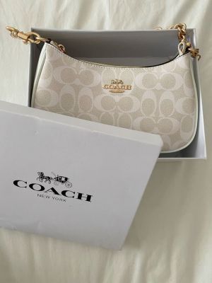 Coach_Teri_White-Monogram_ShoulderBag_With_OriginalBox_DustCover