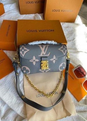 loui_s vuitton metis pochette east west with double box 665