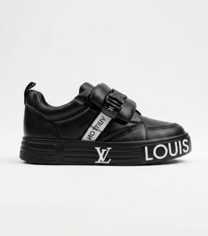 Louiis Vuiitton LV Logo Sneaker Black White 2026