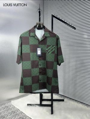 Loui_s Vuitton Turkey Imported Extra Premium Half Shirt (DN 534)