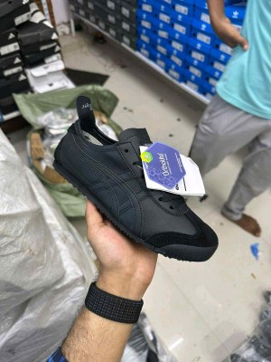 Onitsuka_ Tiger Mexico 66 All Black 340