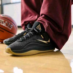 Nikee Giannis Freak 7 The Drive Black Gum Metallic Gold 1139