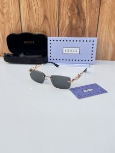 Gucci_18327_gold_black