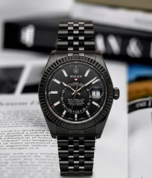 Role_x Oyster Perpetual Sky Dweller Black