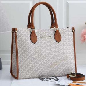 MICHAEL_KORS Blush Whisper Luxe Signature Canvas Tote Bag 810