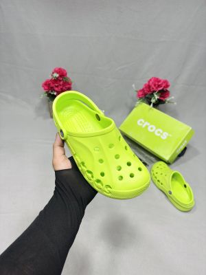 _CROCS_BAYA_CLOG_NEON-GREEN