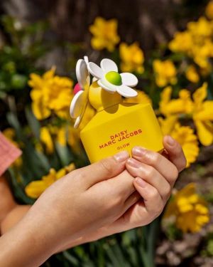 Marc jacobs Daisy Glow Eau So Fresh Limited Edition EDT 75ML