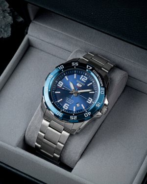 Seiko 5 Sports SRPB79J1