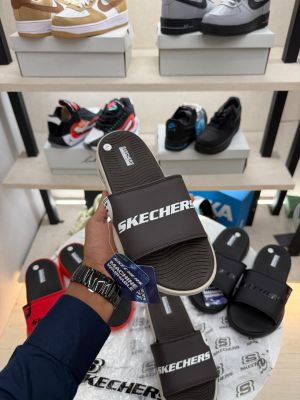 Skecher.s premium flip flop 