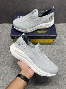 Skecher.s Go-Walk Slip-on Sneaker Light Grey