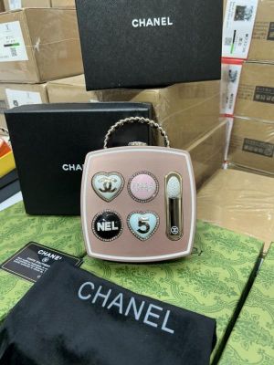 Chane_l makeup palette Minaudire Bag with box (STORE ARTICLE) 839