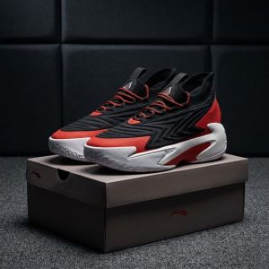 UNDE.R ARMOUR CURRY 11 WHITE RED