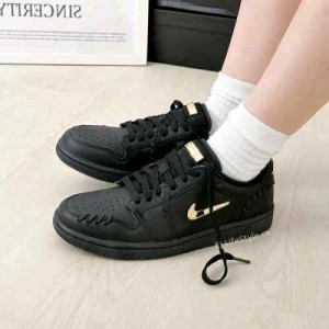 Nikee Air Jordan Retro 1 Make Black Metallic Gold 135