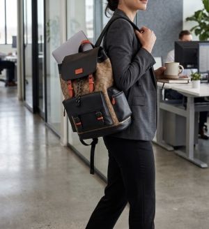 _Coach_sprint_large_backpack_with_dust_bag_and_carry_bag_(059apricot-black)
